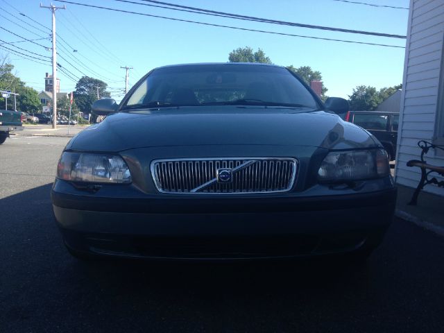 2001 Volvo V70 I W/premium Pkg