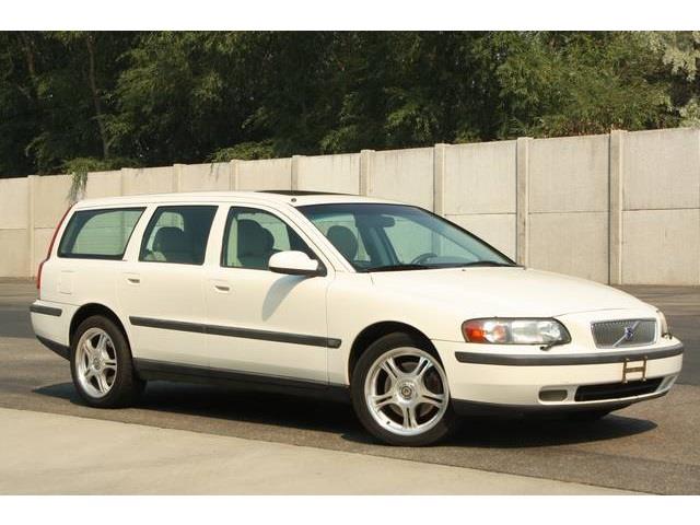 2001 Volvo V70 4X4 ED. Bauer EL