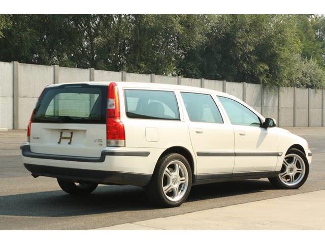 2001 Volvo V70 4X4 ED. Bauer EL