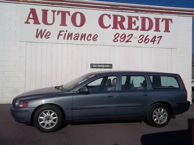 2002 Volvo V70 4WD 4dr Sport