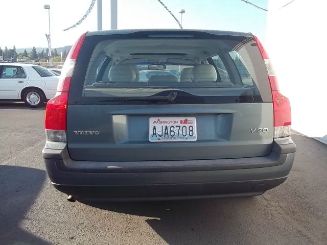 2002 Volvo V70 4WD 4dr Sport