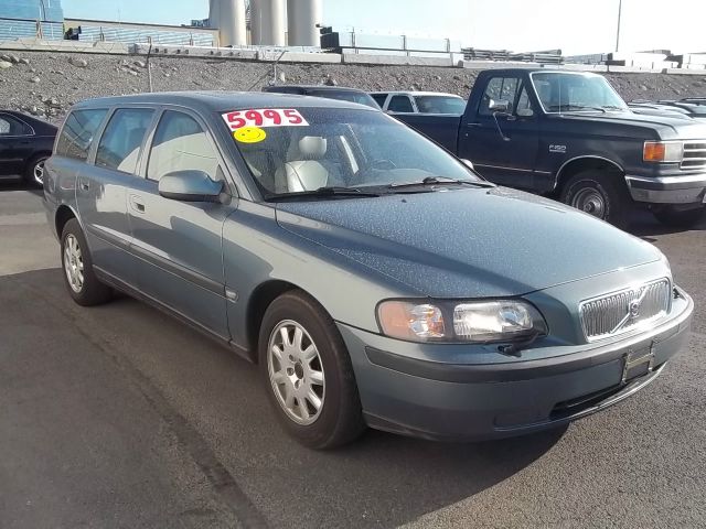 2002 Volvo V70 4WD 4dr Sport