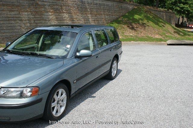2002 Volvo V70 Unknown