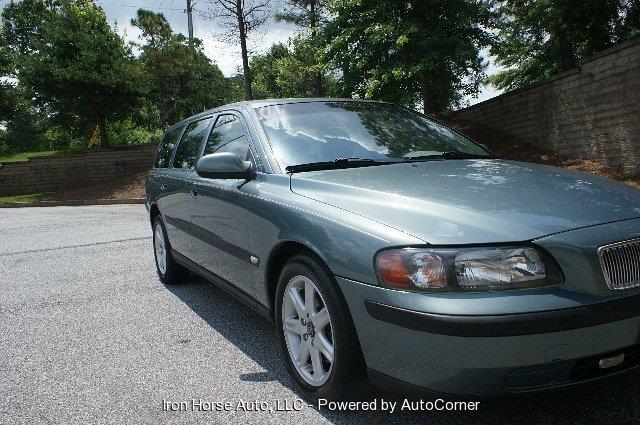 2002 Volvo V70 Unknown