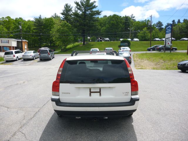 2002 Volvo V70 EX - DUAL Power Doors