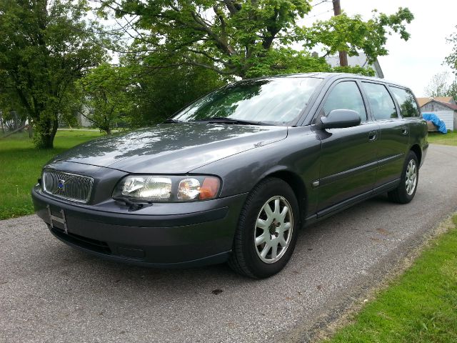 2003 Volvo V70 I-290 S