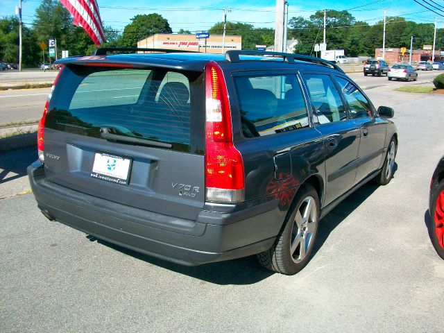 2004 Volvo V70 L 5SPD AWD AC CC