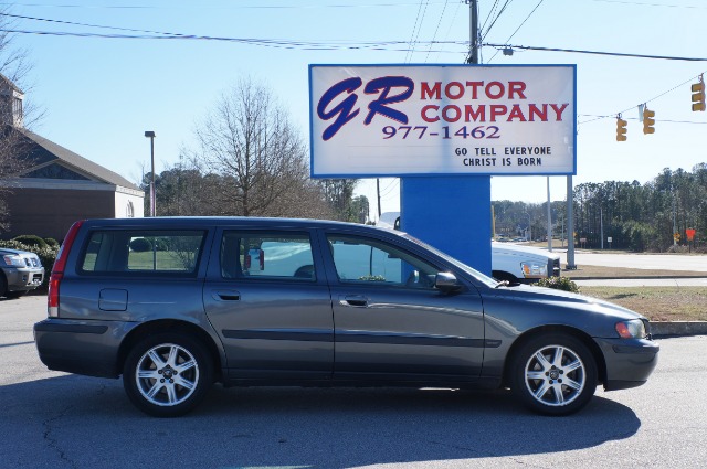 2004 Volvo V70 4WD 4dr Sport