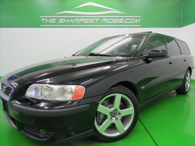 2004 Volvo V70 4WD 4dr Sport