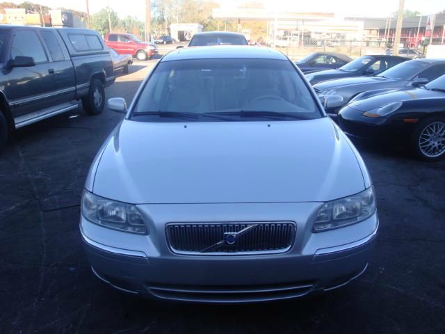 2006 Volvo V70 4WD 4dr Sport