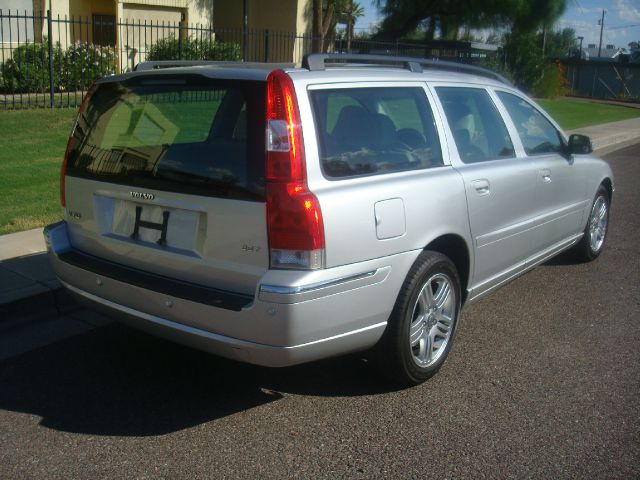 2007 Volvo V70 4WD 4dr Sport
