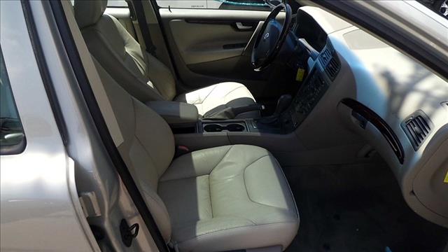 2003 Volvo V70 24t Unknown