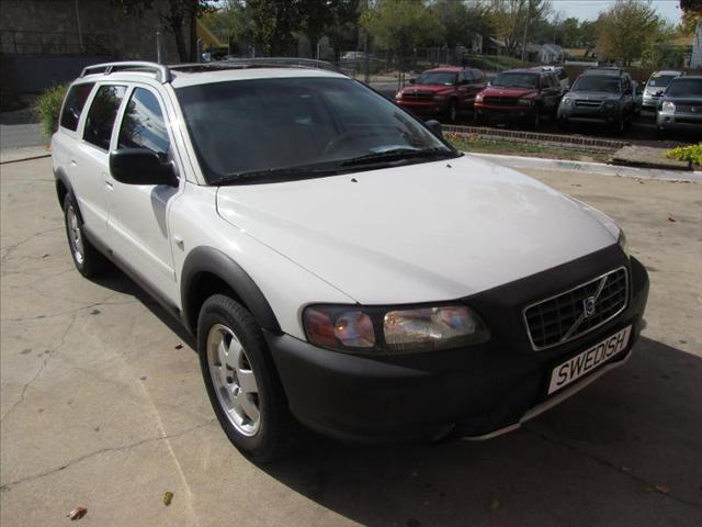 2001 Volvo V70 XC S Convertible 2D