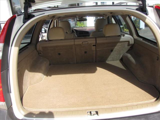 2001 Volvo V70 XC S Convertible 2D