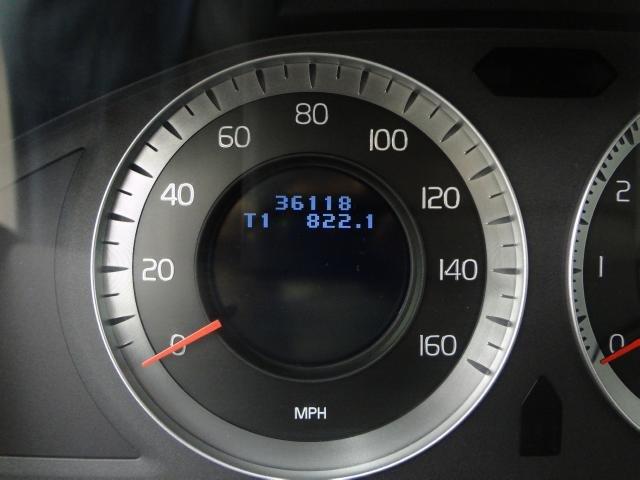 2010 Volvo XC60 3.0si Navigation Pano Htd Sts