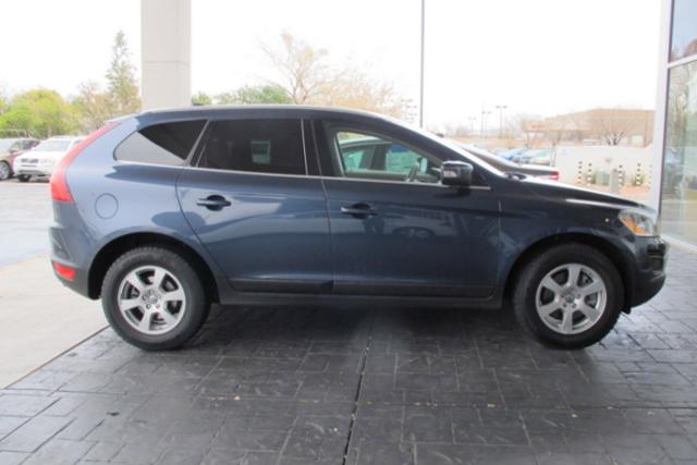 2011 Volvo XC60 SES 5dr