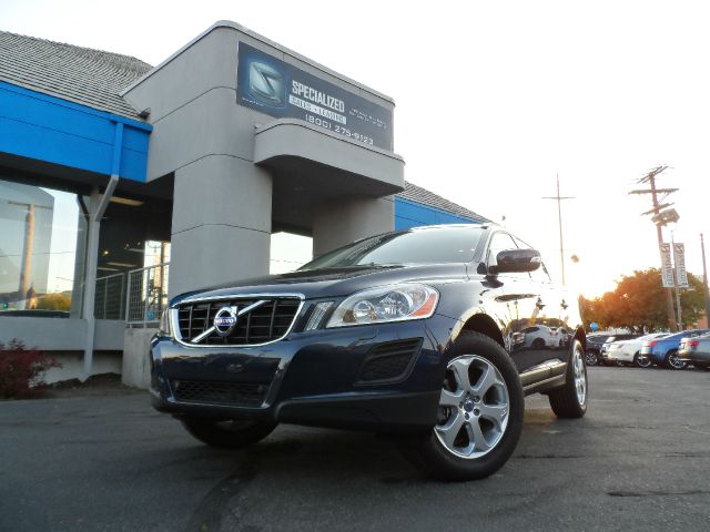 2012 Volvo XC60 3.0si Navigation Pano Htd Sts
