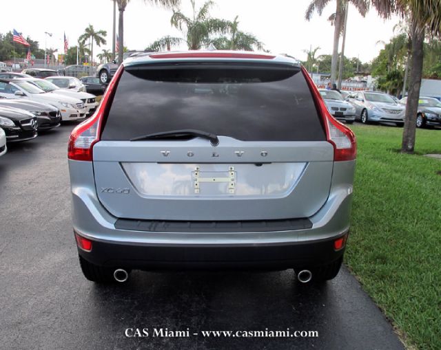 2013 Volvo XC60 SES 5dr