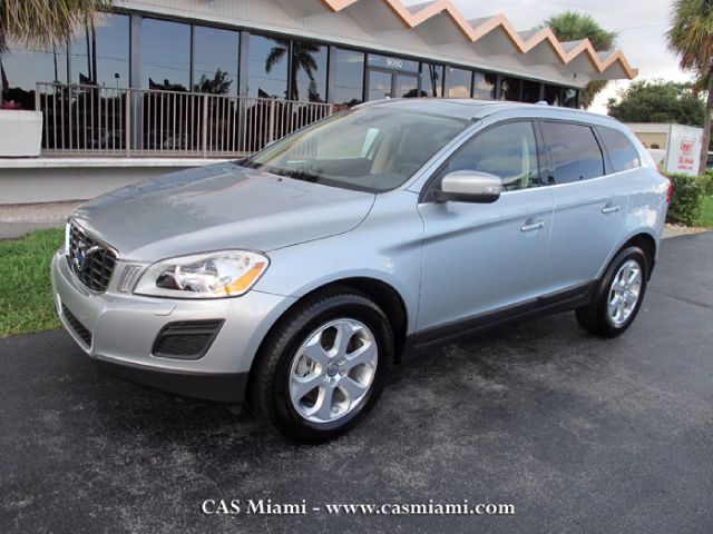 2013 Volvo XC60 SES 5dr