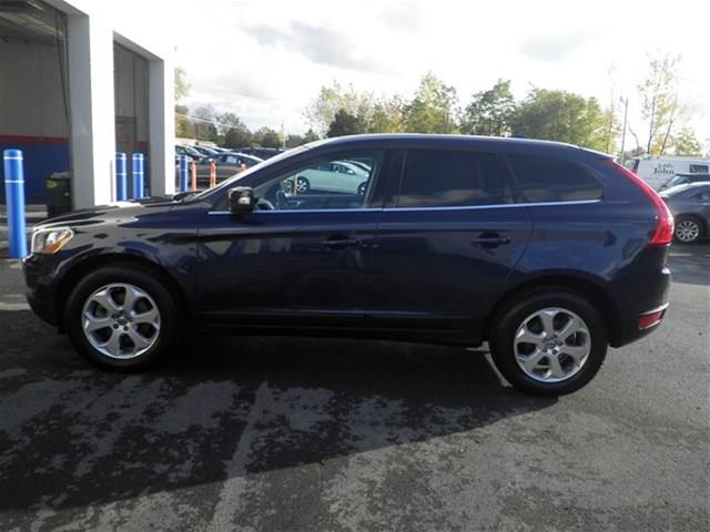 2013 Volvo XC60 SES 5dr
