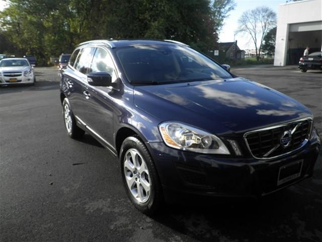 2013 Volvo XC60 SES 5dr