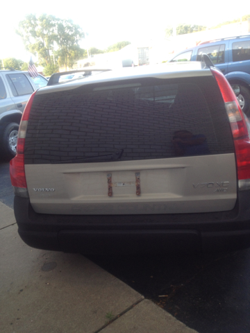 2001 Volvo XC70 EX - DUAL Power Doors