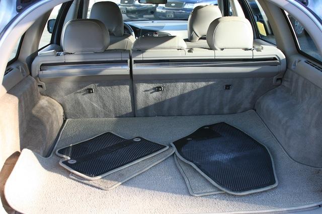 2002 Volvo XC70 LE 4D Passenger Van