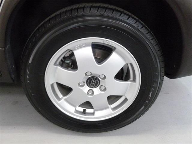 2004 Volvo XC70 Unknown