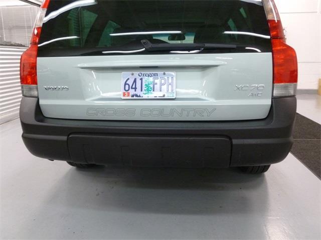 2004 Volvo XC70 Unknown