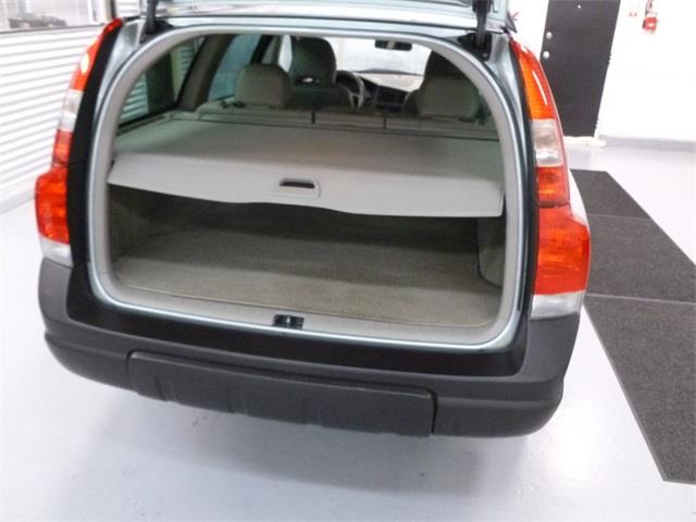 2004 Volvo XC70 Unknown