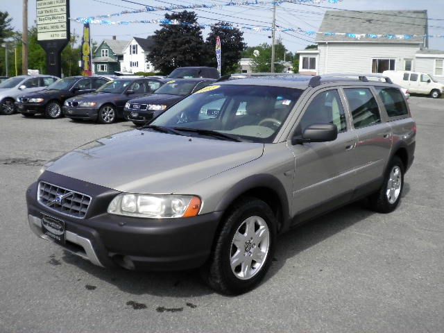 2005 Volvo XC70 LE 4D Passenger Van