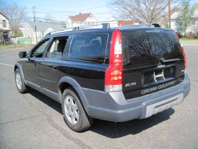 2005 Volvo XC70 Sport 4x4 SUV