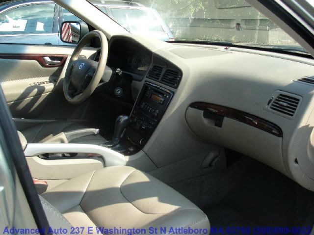 2006 Volvo XC70 LE 4D Passenger Van