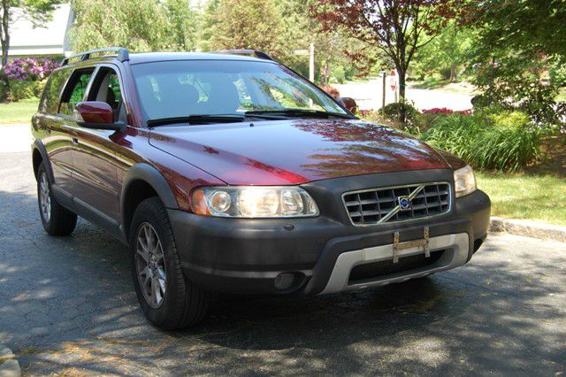 2007 Volvo XC70 LE 4D Passenger Van