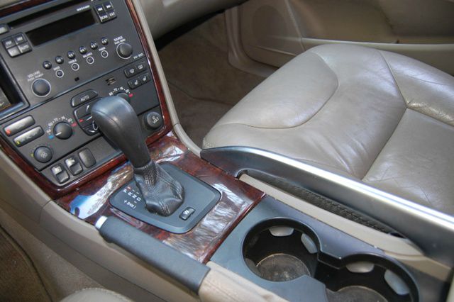 2007 Volvo XC70 LE 4D Passenger Van