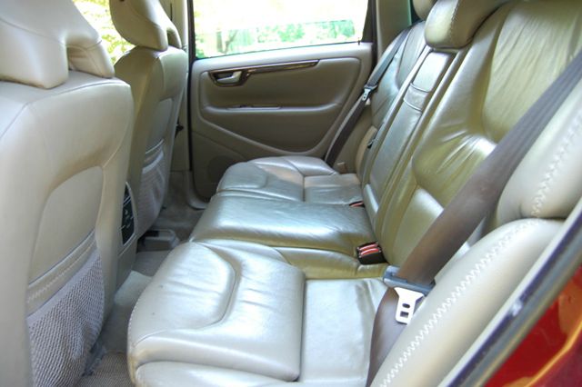 2007 Volvo XC70 LE 4D Passenger Van