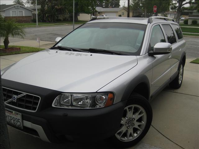 2007 Volvo XC70 Unknown