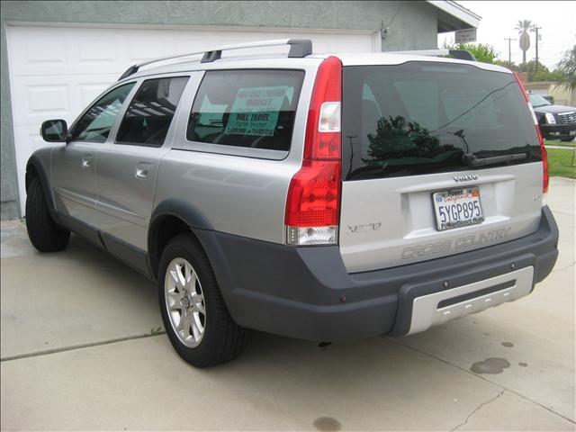 2007 Volvo XC70 Unknown
