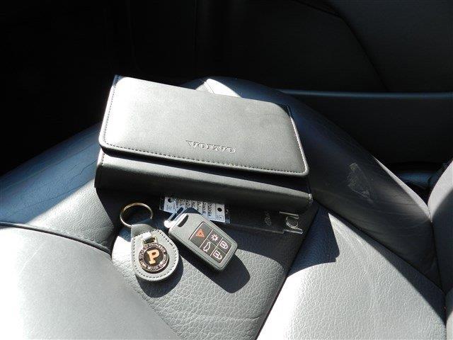 2008 Volvo XC70 Unknown