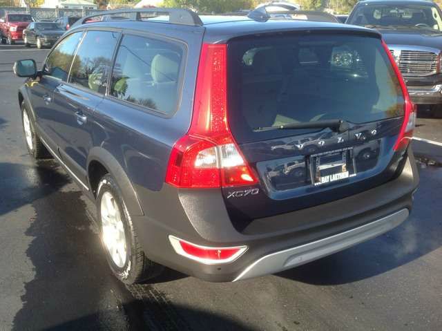 2008 Volvo XC70 LE 4D Passenger Van