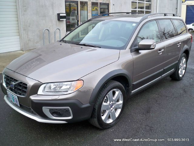 2009 Volvo XC70 LE 4x4 SUV