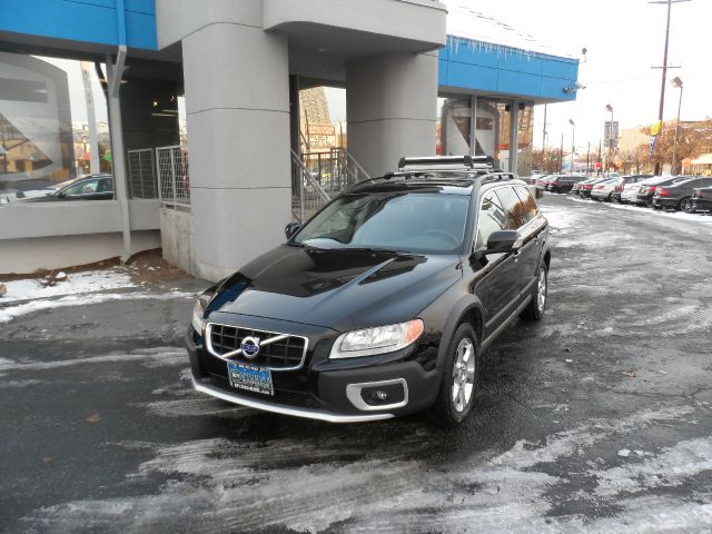 2010 Volvo XC70 SES 5dr