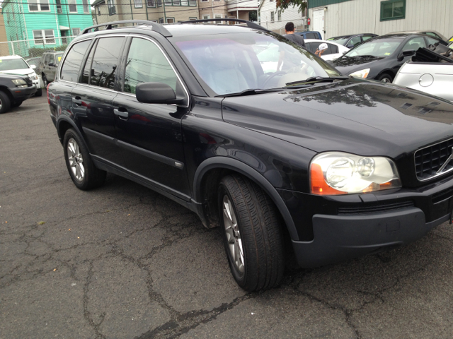 2003 Volvo XC90 3.0si Navigation Pano Htd Sts