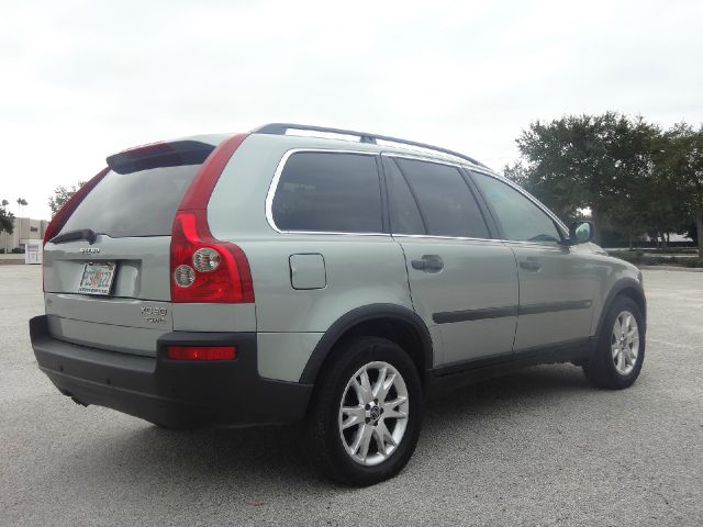 2003 Volvo XC90 3.0si Navigation Pano Htd Sts