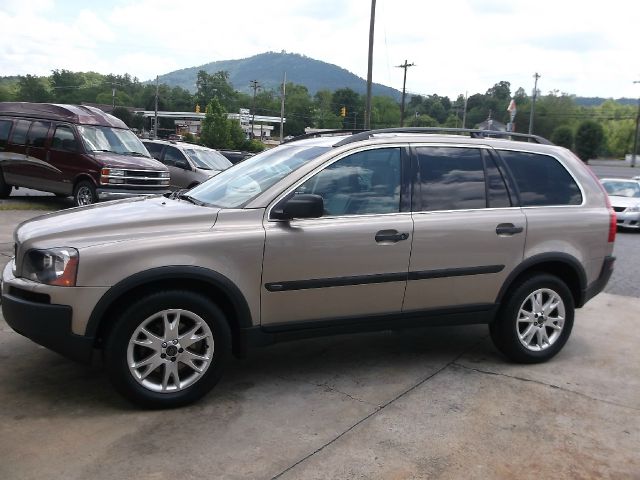 2003 Volvo XC90 3.0si Navigation Pano Htd Sts