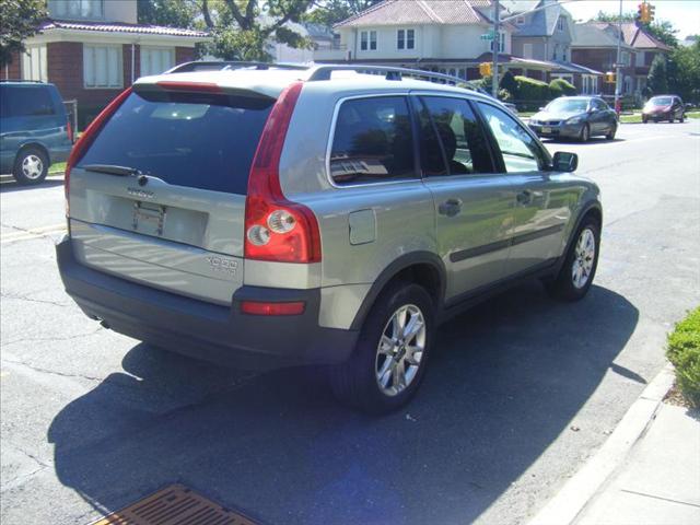 2003 Volvo XC90 LS 35
