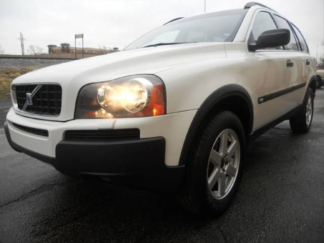 2003 Volvo XC90 LE 4x4 SUV