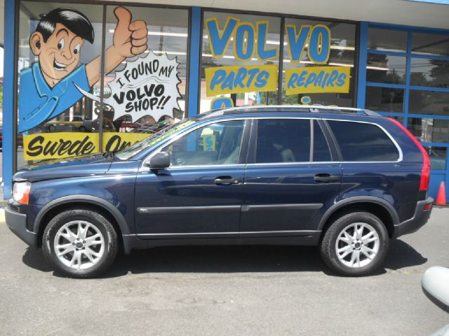 2003 Volvo XC90 LS Flex Fuel 4x4 This Is One Of Our Best Bargains