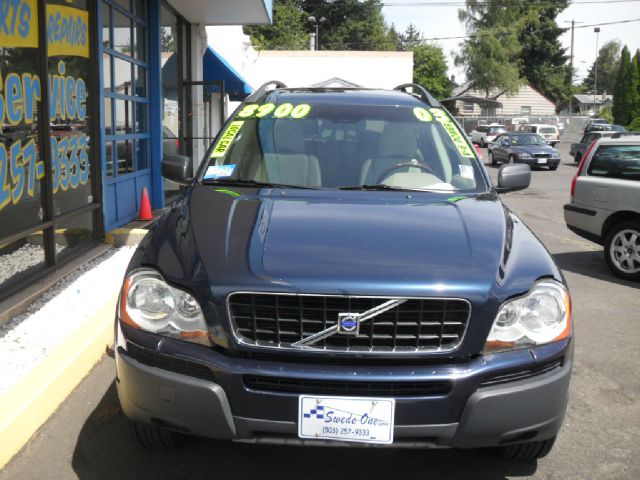 2003 Volvo XC90 LS Flex Fuel 4x4 This Is One Of Our Best Bargains