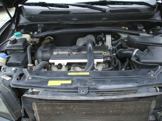 2004 Volvo XC90 Sport 4x4 SUV